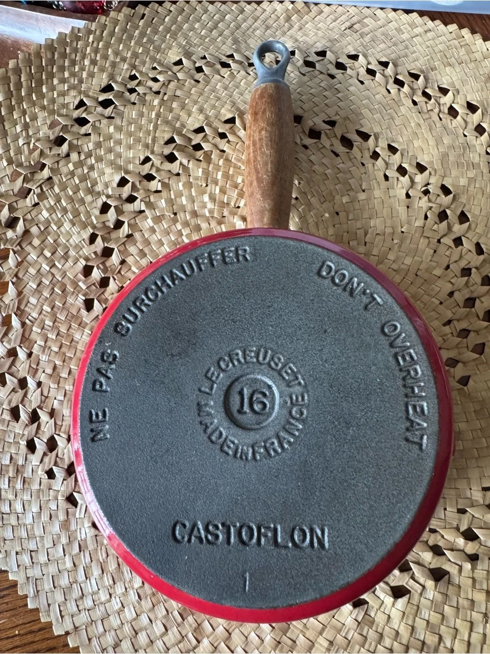 Vintage Le Creuset Castoflon Enameled Cast Iron Saucepan #16 Red Pour Spouts